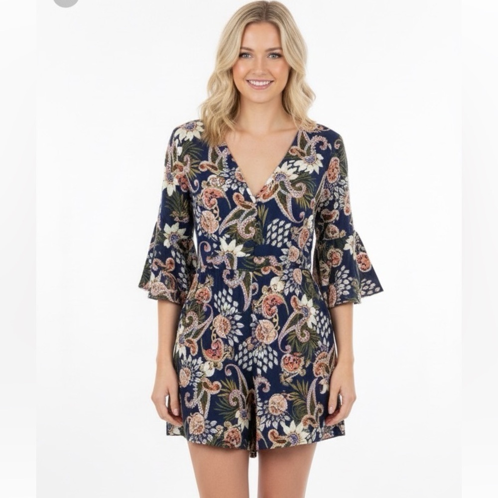 Aryeh blue floral boho romper size large